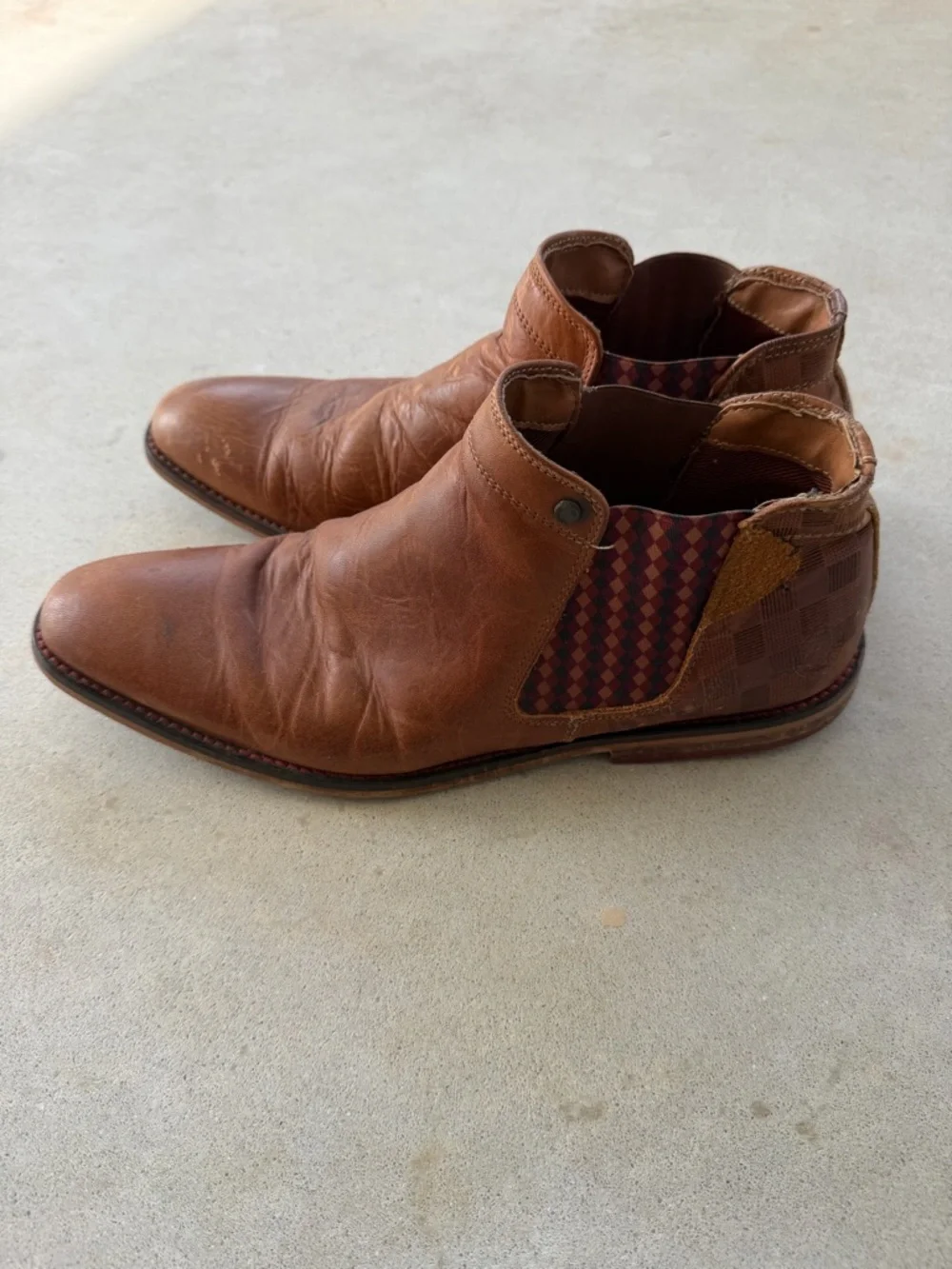 Bull Boxer Brown Leather Ankle Chelsea Boots Men’s Size 9